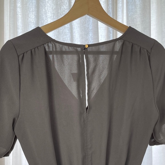 Gorgeous Silvery-Grey Romper - Picture 5 of 6